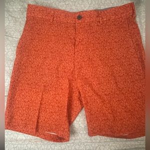 Orange patterned Golf Shorts | Greg Norman | Waist: 38